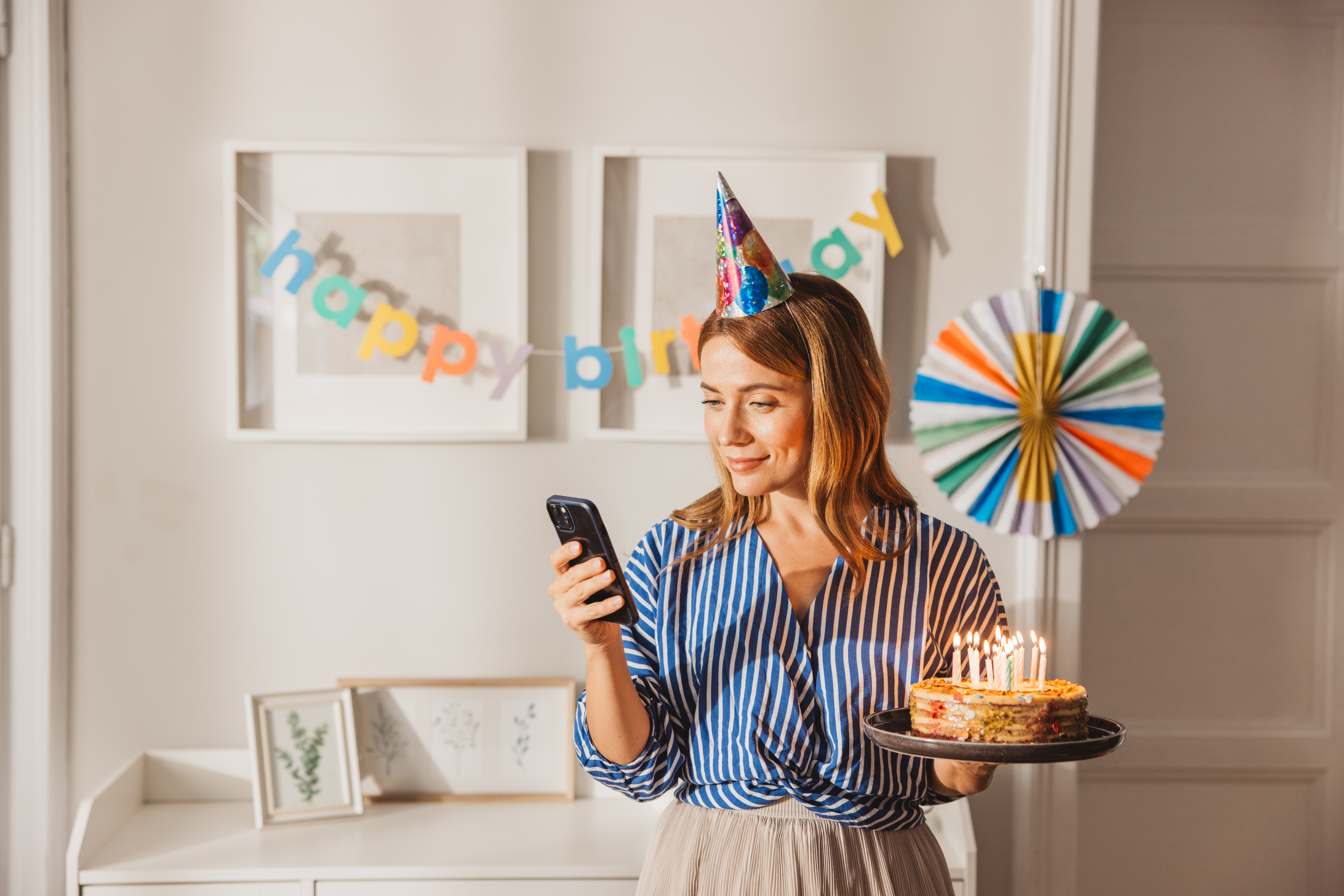 Mesaje și felicitări de Sfinții Împărați Constantin și Elena 2026. Urări de „La mulți ani” pe care să le trimiți pe 21 mai