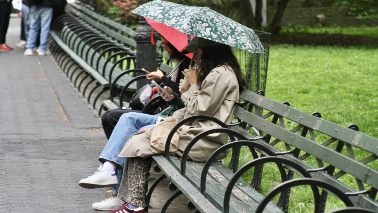 Spring Rainfall In Manhattan.
