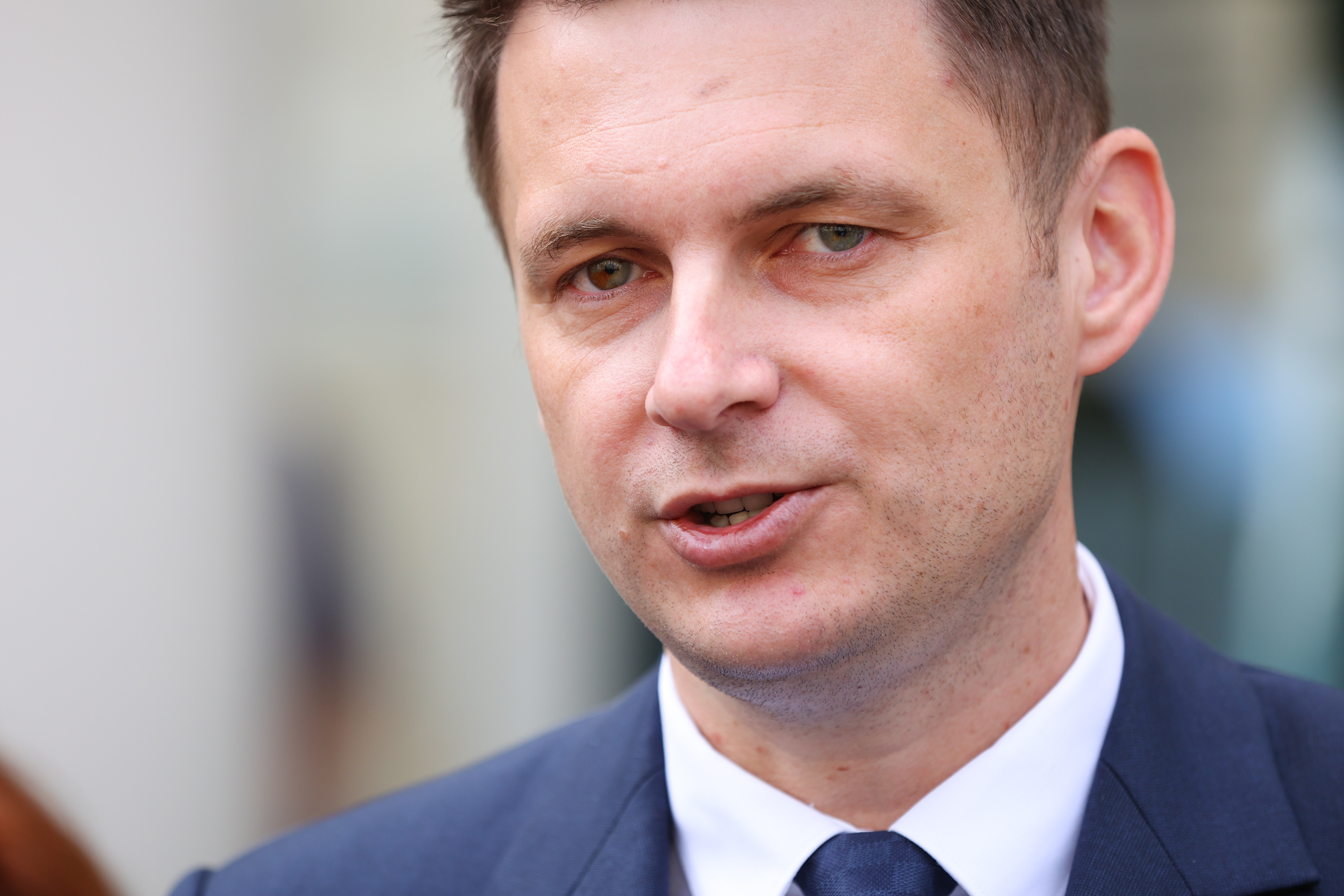 Mircea Abrudean, la aproape o lună de la demisia miniștrilor social-democrați: „Nu putem fugi de realitate. PSD să-şi asume guvernarea”