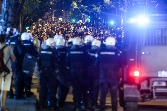 Clashes after student protests in Belgrade