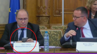 ministrul educatiei