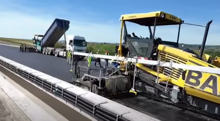 Când s-ar putea circula pe secţiunea Suplacu de Barcău - Chiribiş, parte a Autostrăzii Transilvania