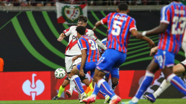 faza de joc din meciul crystal palace - rayo vallecano