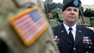 Gen Ben Hodges
