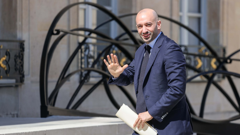 Sortie Du Conseil Des Ministres