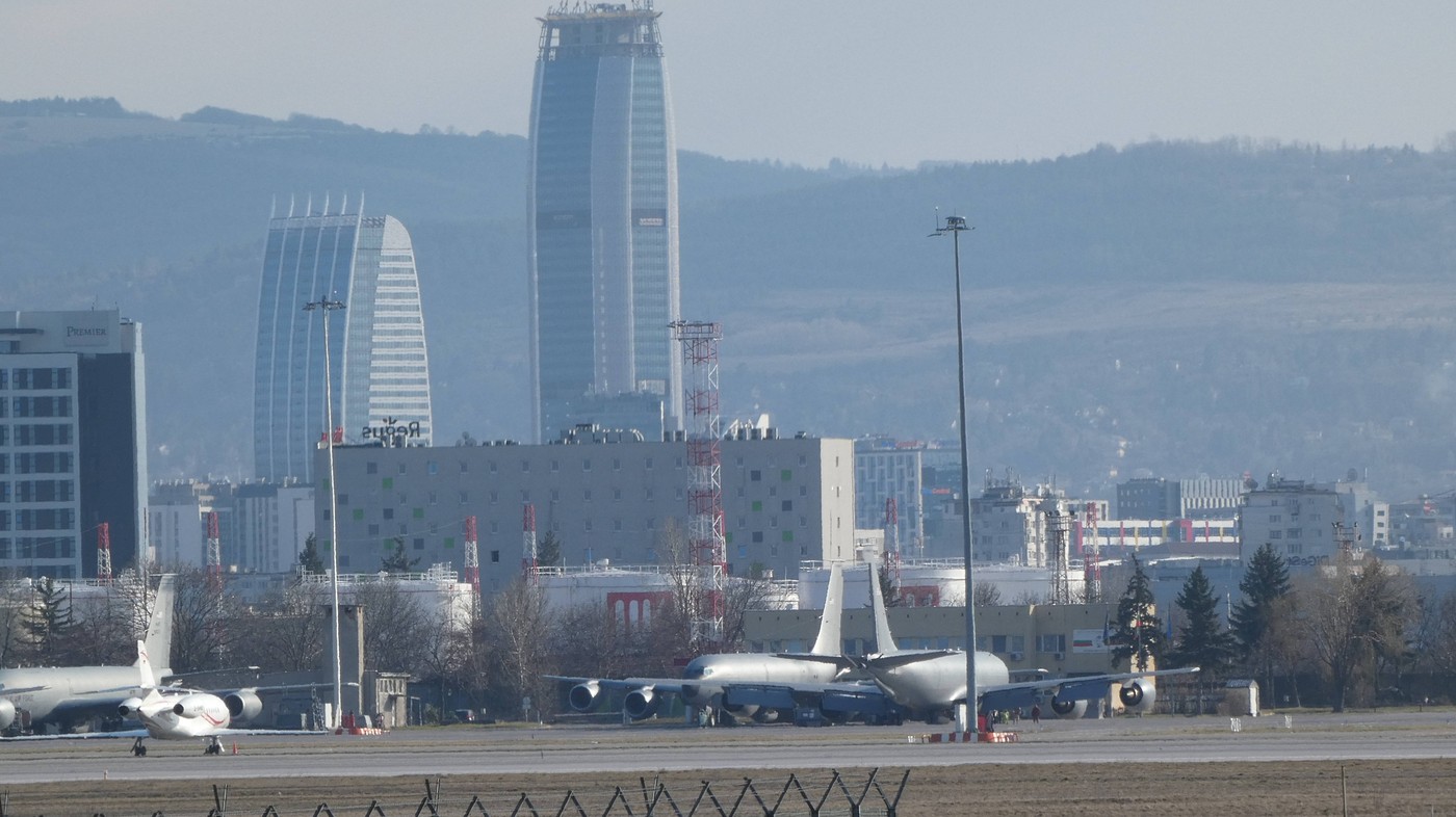 Bulgaria limitează staționarea avioanelor militare americane, după ce SUA nu au aprobat eliminarea vizelor pentru bulgari