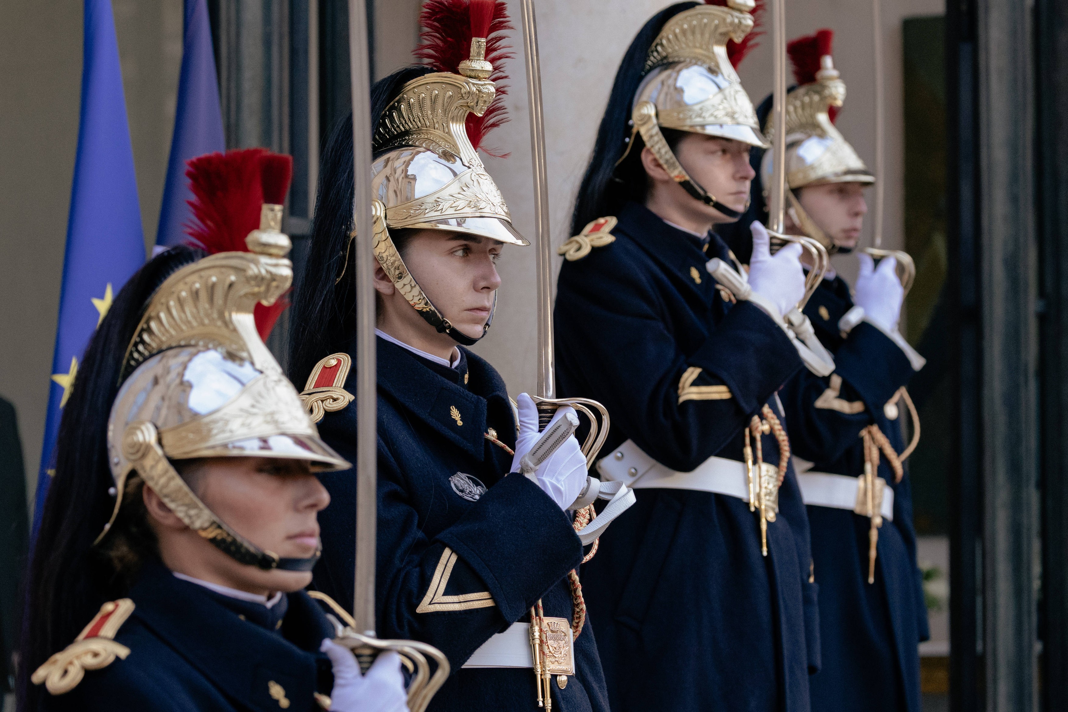 Cel mai nepopular președinte al Franței se pregătește de o revenire la Palatul Elysee