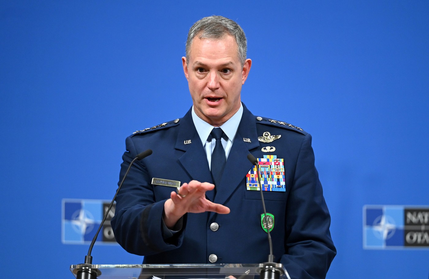 SUA vor retrage mai multe trupe din Europa, spune comandantul suprem al NATO. Procesul se va întinde pe mai mulți ani
