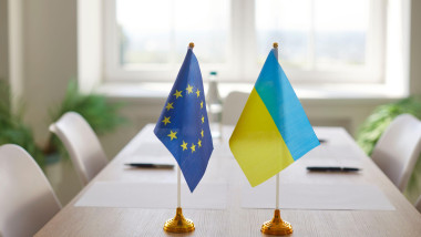 Steaguri Ucraina UE