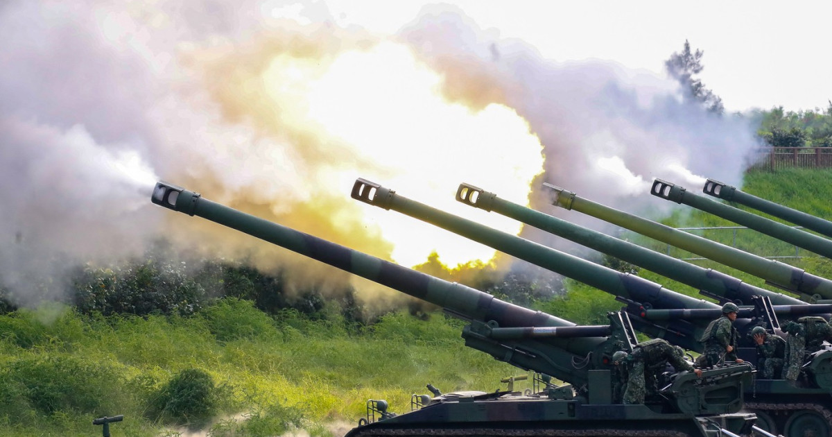 SUA suspendă vânzările de arme către Taiwan