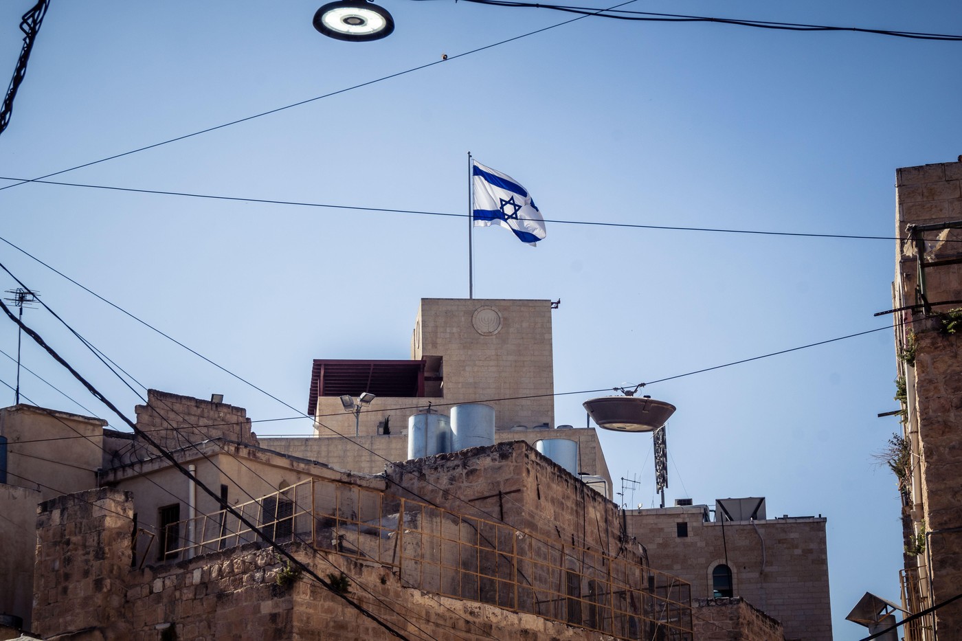 Guvernul olandez blochează importurile de produse din coloniile israeliene din Cisiordania