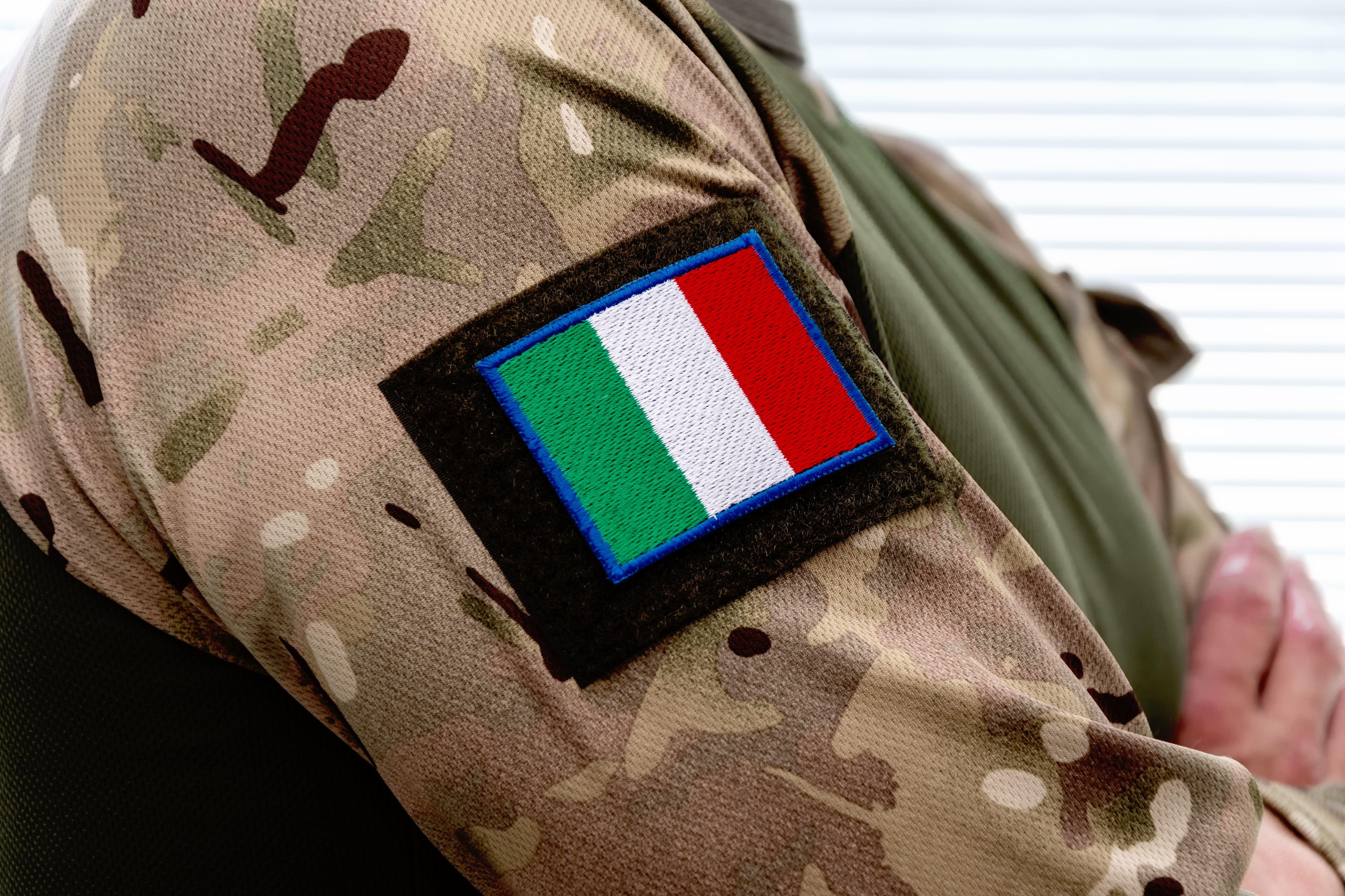 Italia trimite 100 de militari în România. Misiunea era planificată, dar a fost urgentată după prăbușirea dronei rusești la Galați