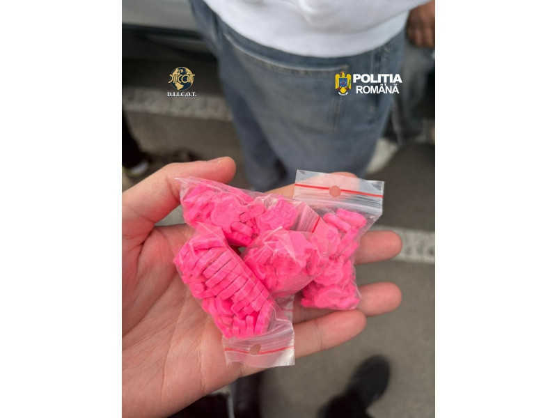 politia 3 droguri