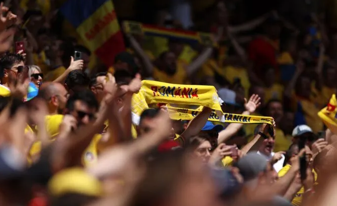 România a învins Ţara Galilor, într-un meci amical jucat pe stadionul Steaua, primul acasă de la revenirea lui Hagi la naţională