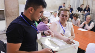 sectie de votare din armenia