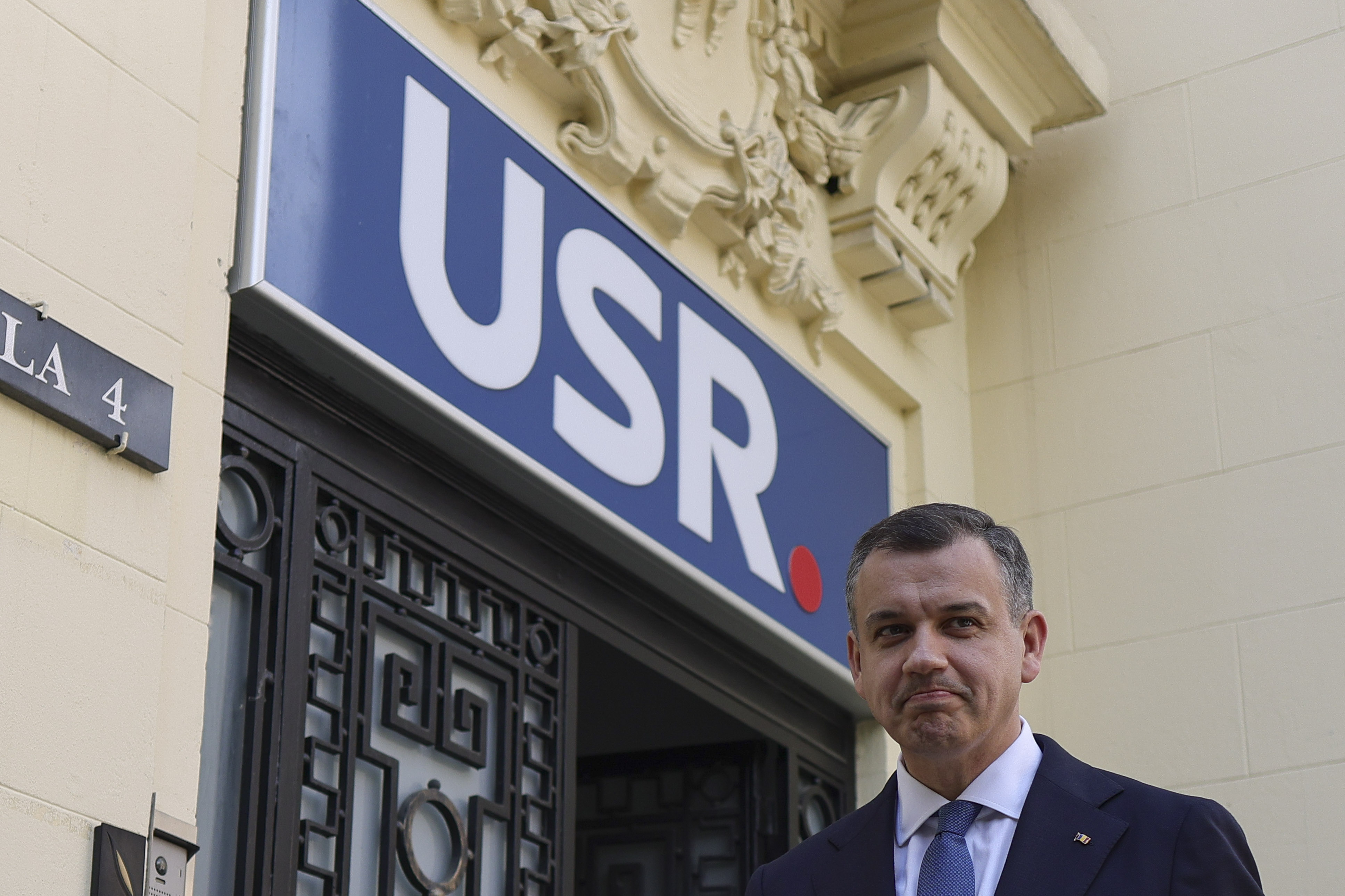 Ședințe la USR: conducerea ia pulsul liderilor din teritoriu privind Guvernul Tomac. Cei mai mulți cer să nu voteze (surse) 