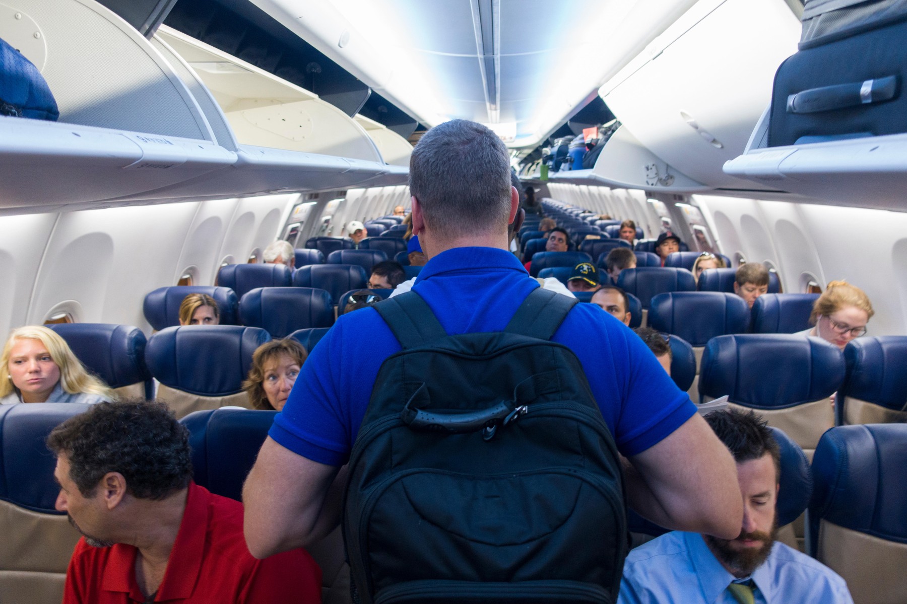 „Salvează o viață, nu o geantă”: măsura la care se gândesc companiile aeriene pentru a crește eficiența evacuărilor în caz de urgență