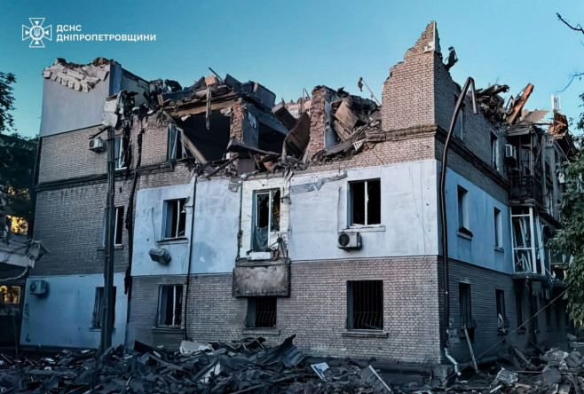 Drone and Missile Attack Kills 13 in Ukraine - Dnipropetrovsk Region