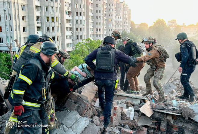 Drone and Missile Attack Kills 13 in Ukraine