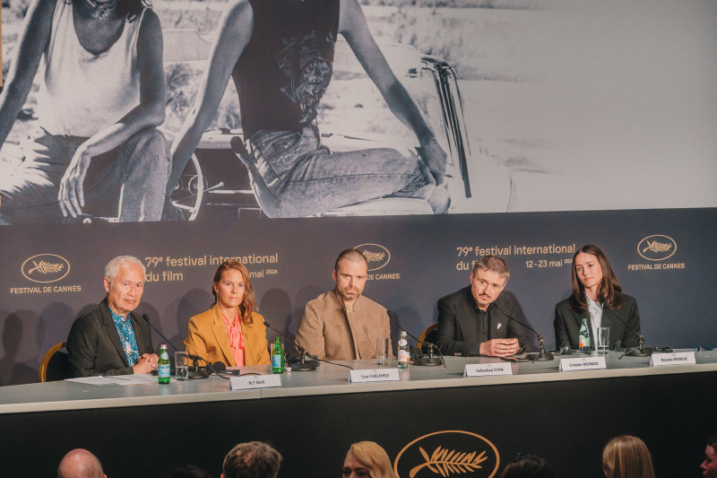 Sebastian Stan: „Am găsit românul în mine din nou” 2 2. Lisa Carlehed, Sebastian Stan Cristian Mungiu, Renate Reinsve -Fjord-competitie oficiala-Jidvei Mysterium-Cannes 2026