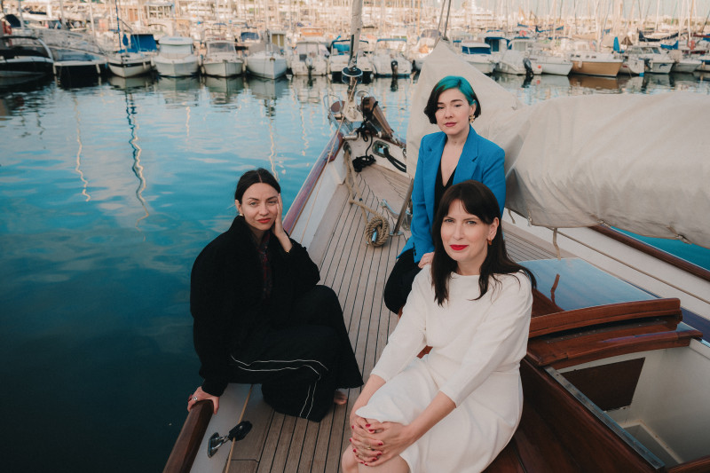 6 Andreea Cristina Borţun -Gabi Suciu-Alexandra Tănăsescu - Jidvei SPIRIT-Feteasca Regala -Festival de Cannes 2026-Foto Nicoale Anghel