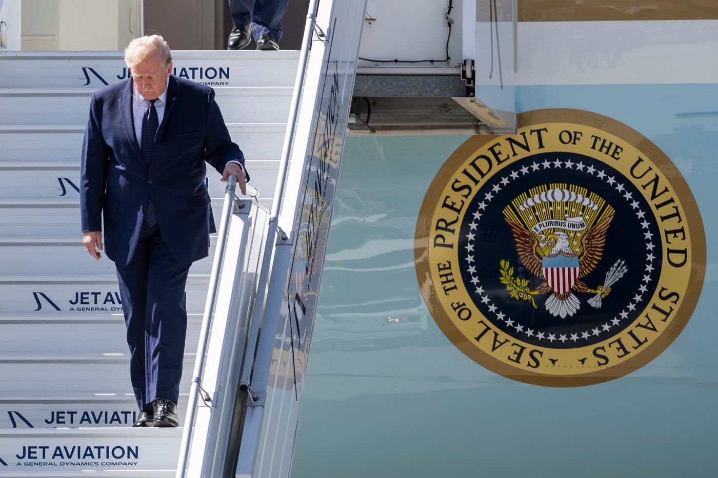 Trump a ajuns la Geneva înaintea discuțiilor din cadrul G7 privind acordul cu Iranul