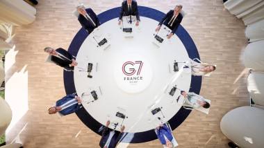 G7 leaders Meet in France
