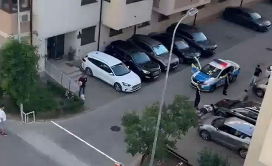 Panică într-un cartier din București. Două clanuri rivale s-au amenințat cu topoare și pistoale