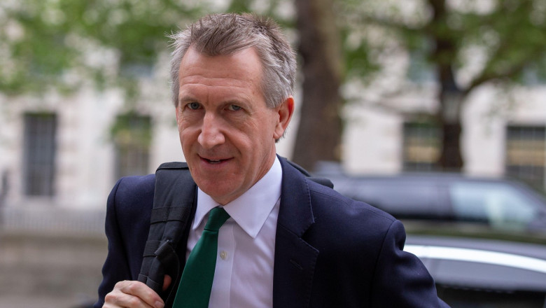 London, UK. 28th Apr, 2026. Dan Jarvis MP, Security Minister, Arrives at cabinet office 70 Whitehall London UK Credit: Richard Lincoln/Alamy Live News
