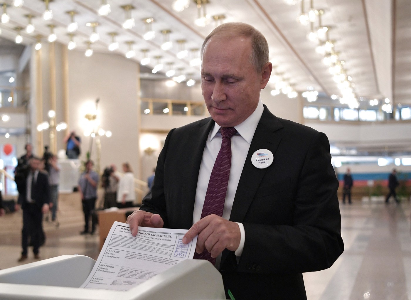 Semnal de alarmă la Kremlin: o treime dintre ruși resimt efectele sancțiunilor și ale războiului. Sondajul care pune presiune pe Putin