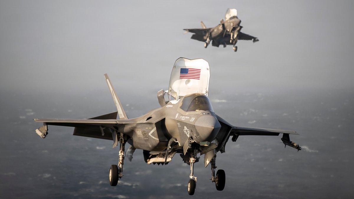 Armata americană anunță că a distrus drone-kamikaze iraniene lansate spre navele din Strâmtoarea Ormuz