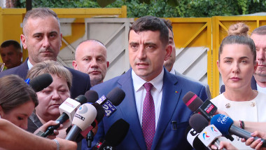 N20 REACTII GEORGE SIMION SINCRON 220626_00852