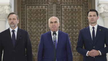 dan motreanu ilie bolojan robert sighiartau