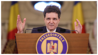 nicusor dan inquam octav ganea