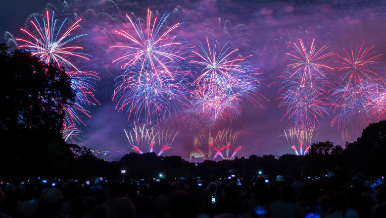 Peste 850.000 de artificii au fost lansate în Washington de Ziua Independenței FOTO Profimedia