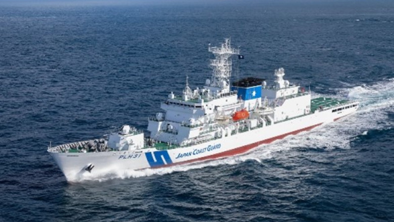 nava a garzii de coasta japonia