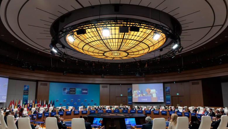 intalnire a ministrilor nato in turcia