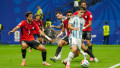 faza de joc din meciul argentina - egipt