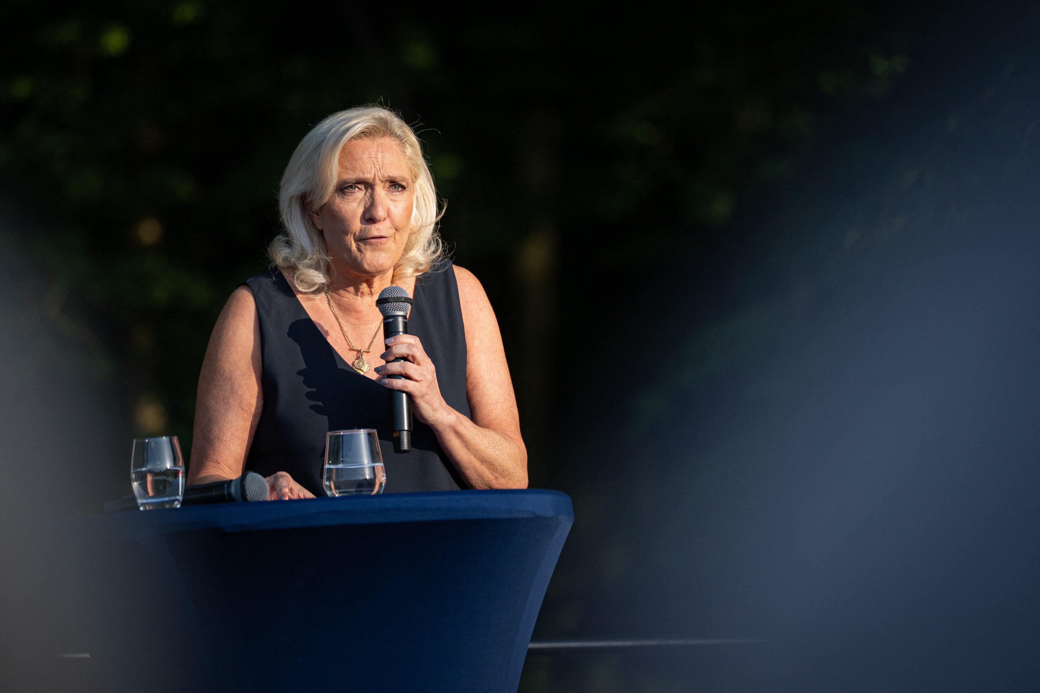 Marine Le Pen și-a anunțat candidatura la președinția Franței: Jordan Bardella va fi prim-ministrul său