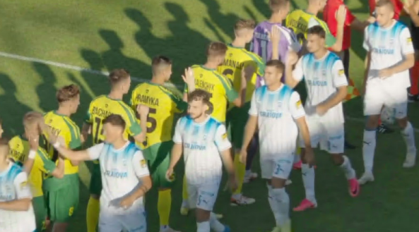 Trei jucători de la Universitatea Craiova nu au respectat protocolul UEFA înainte de meciul cu bielorușii, jucat în Ungaria