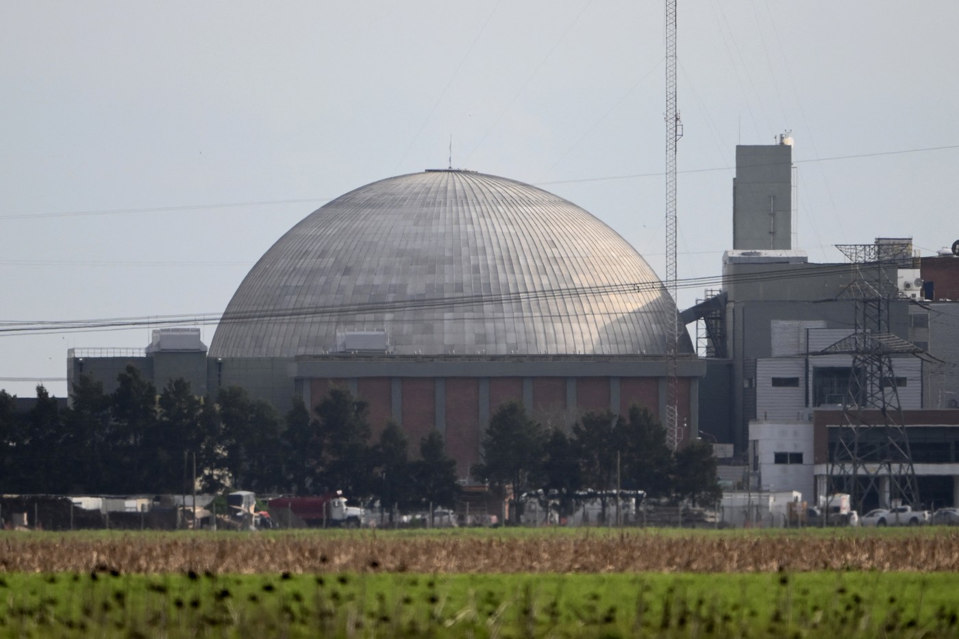 Argentina va construi un nou reactor nuclear de 1,2 miliarde de dolari. Toți banii vor veni din investiţii private