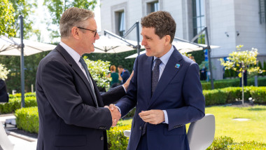 Nicușor Dan și keir starmer