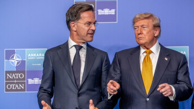 Mark Rutte și Donald Trump.