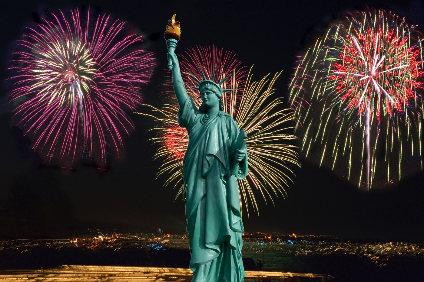 De la 4 iulie la Ziua Bastiliei: cum își reinventează America și Franța națiunile prin ritual
