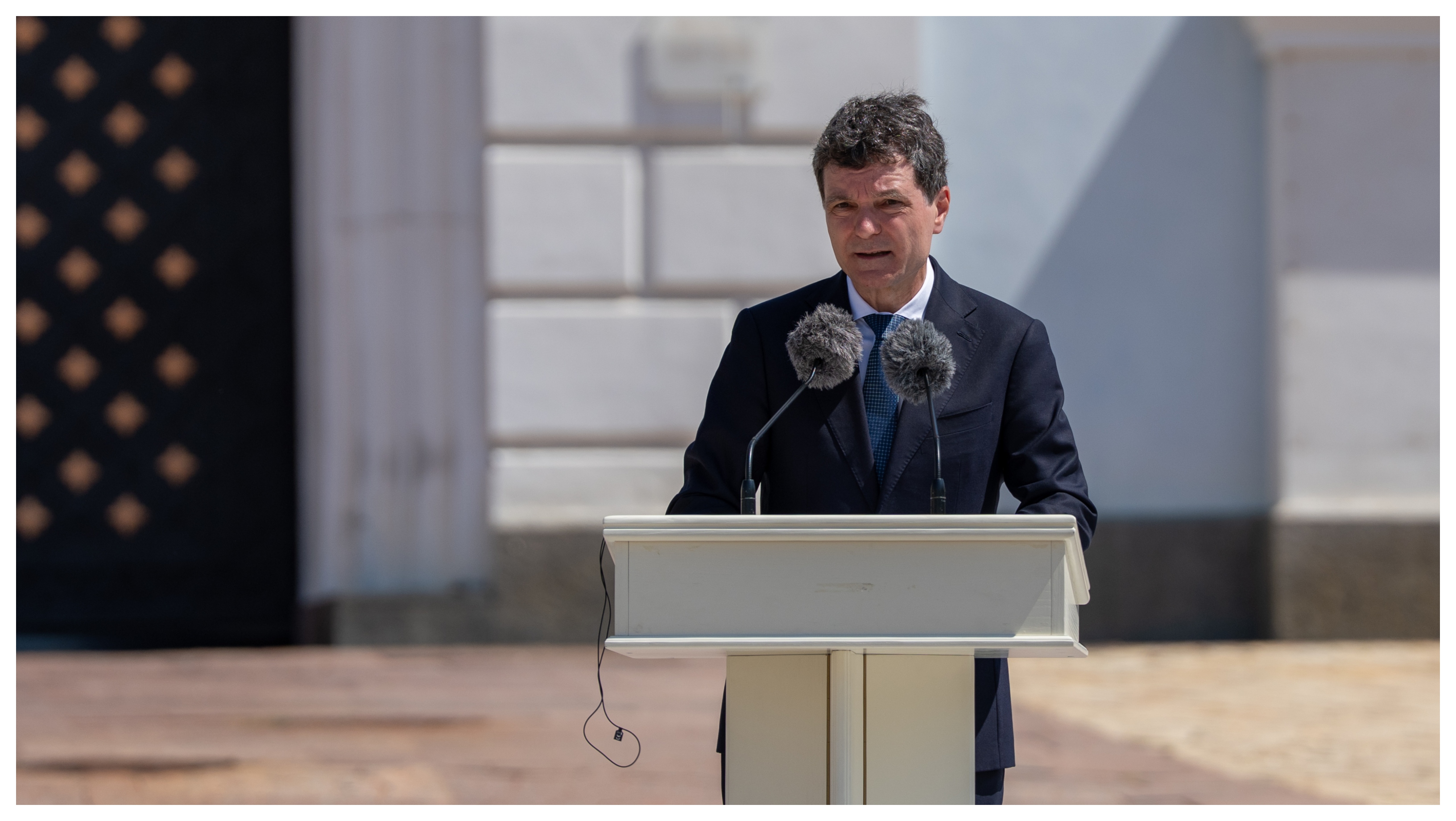 Nicușor Dan, mesaj pentru viitorii soldați: „Apărarea țării a ieșit dintr-o zonă teoretică”