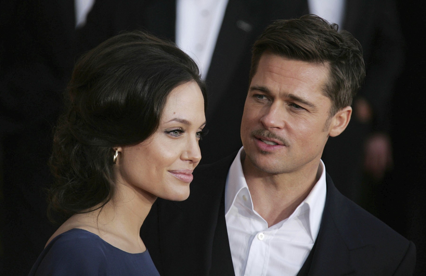 Motivul pentru care alți doi dintre copiii lui Brad Pitt vor să renunţe la numele de familie al actorului