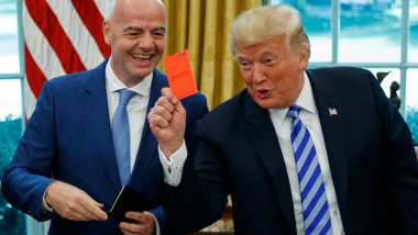 Donald Trump și Gianni Infantino