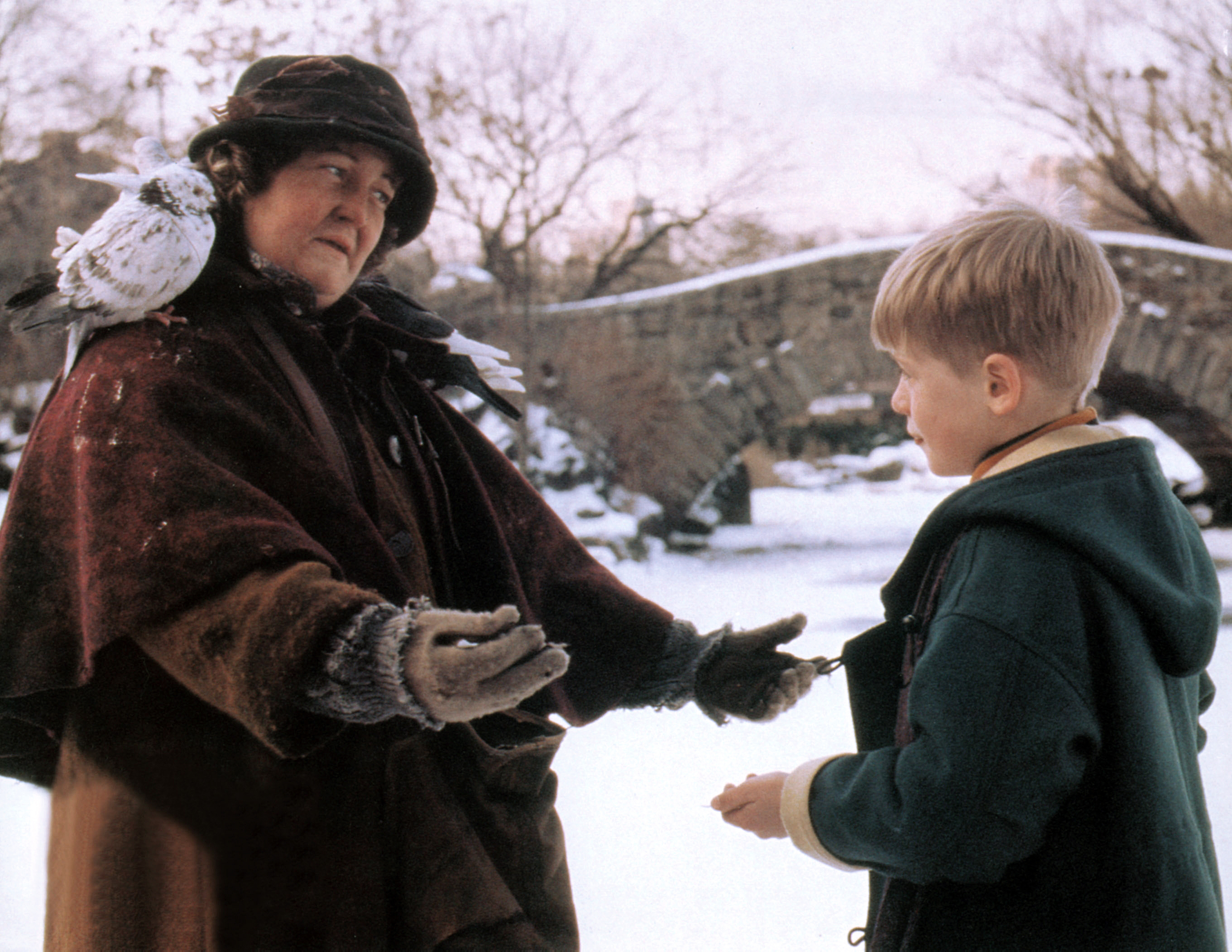 A murit actrița Brenda Fricker, "Doamna cu porumbei" din filmul Singur acasă