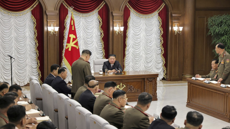Kim Jong-un a calificat aceste fapte drept „crimă politică împotriva liniei Partidului”