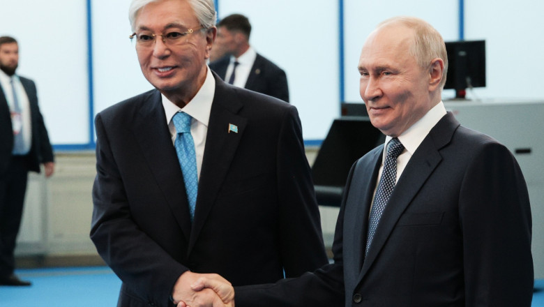 Kasîm-Jomart Tokaev și Vladimir Putin